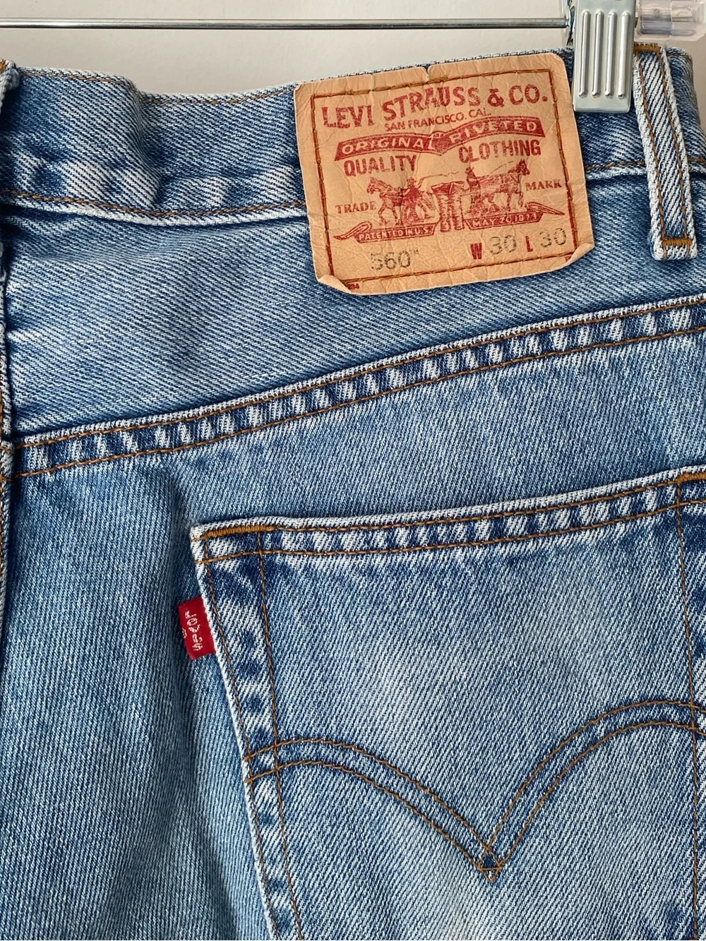Levis Jeans Mens 30x30 Blue Comfort Fit 560 Relaxed Tapered Denim Baggy Skater